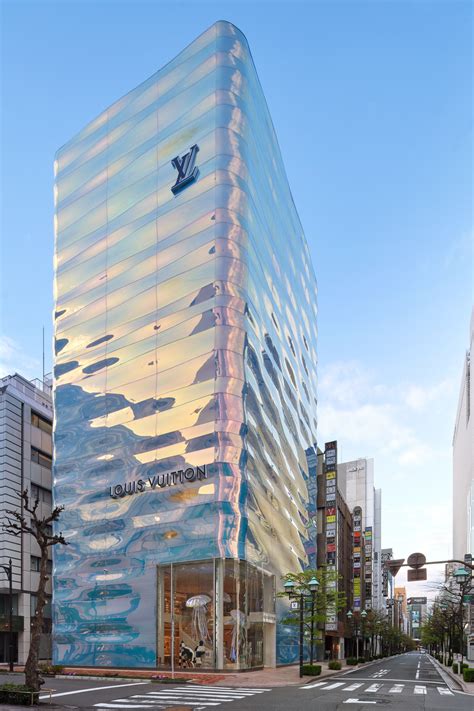 louis vuitton building in tokyo|louis vuitton tokyo shinjuku store.